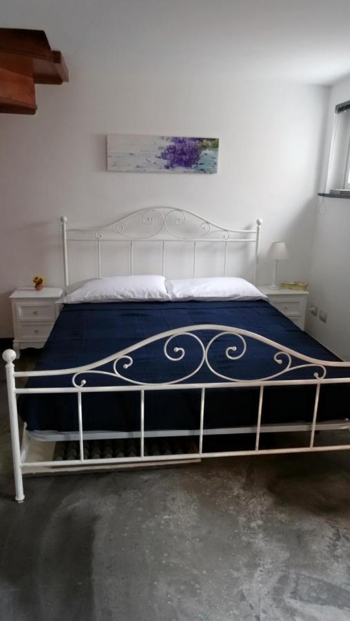 La Casa Dei Limoni Bed & Breakfast Genoa Ngoại thất bức ảnh