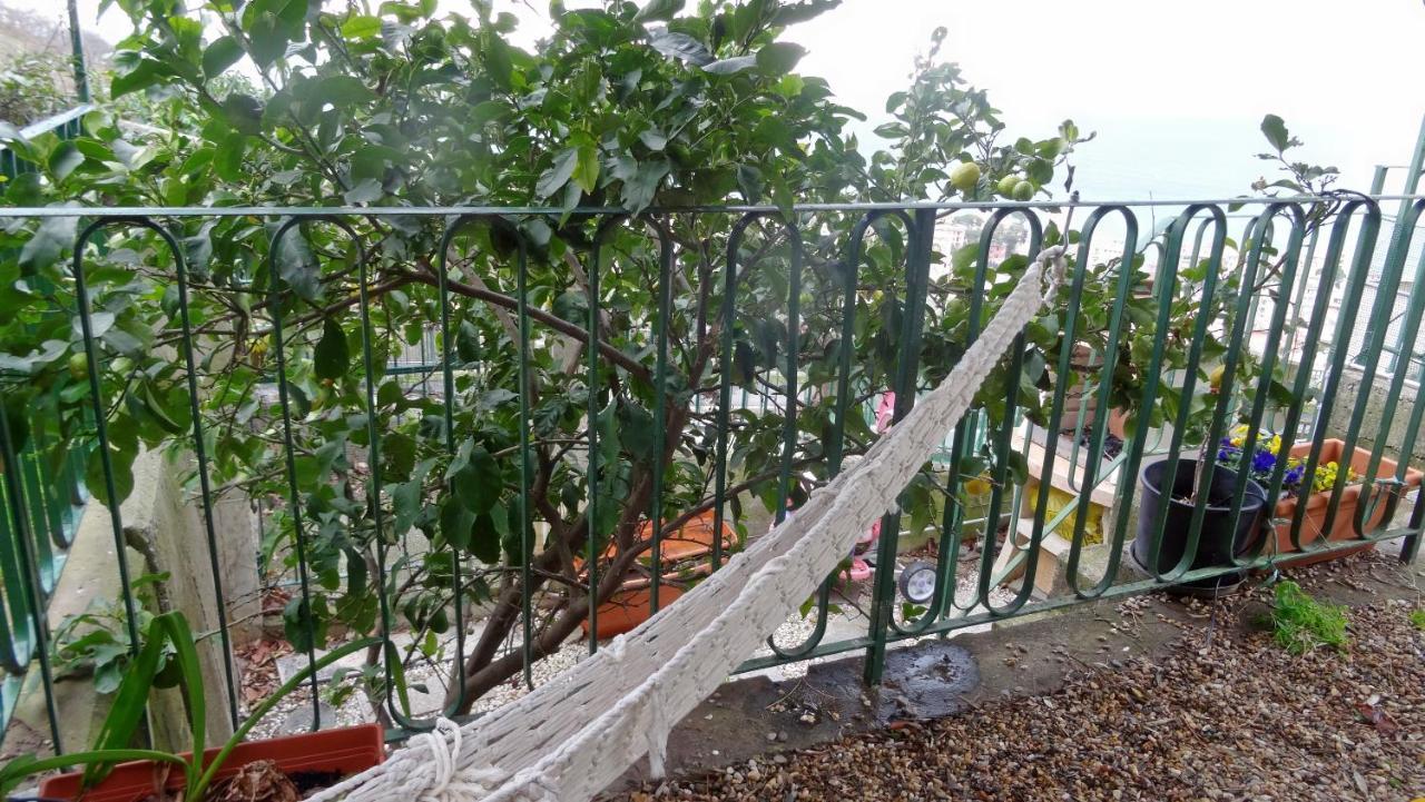 La Casa Dei Limoni Bed & Breakfast Genoa Ngoại thất bức ảnh