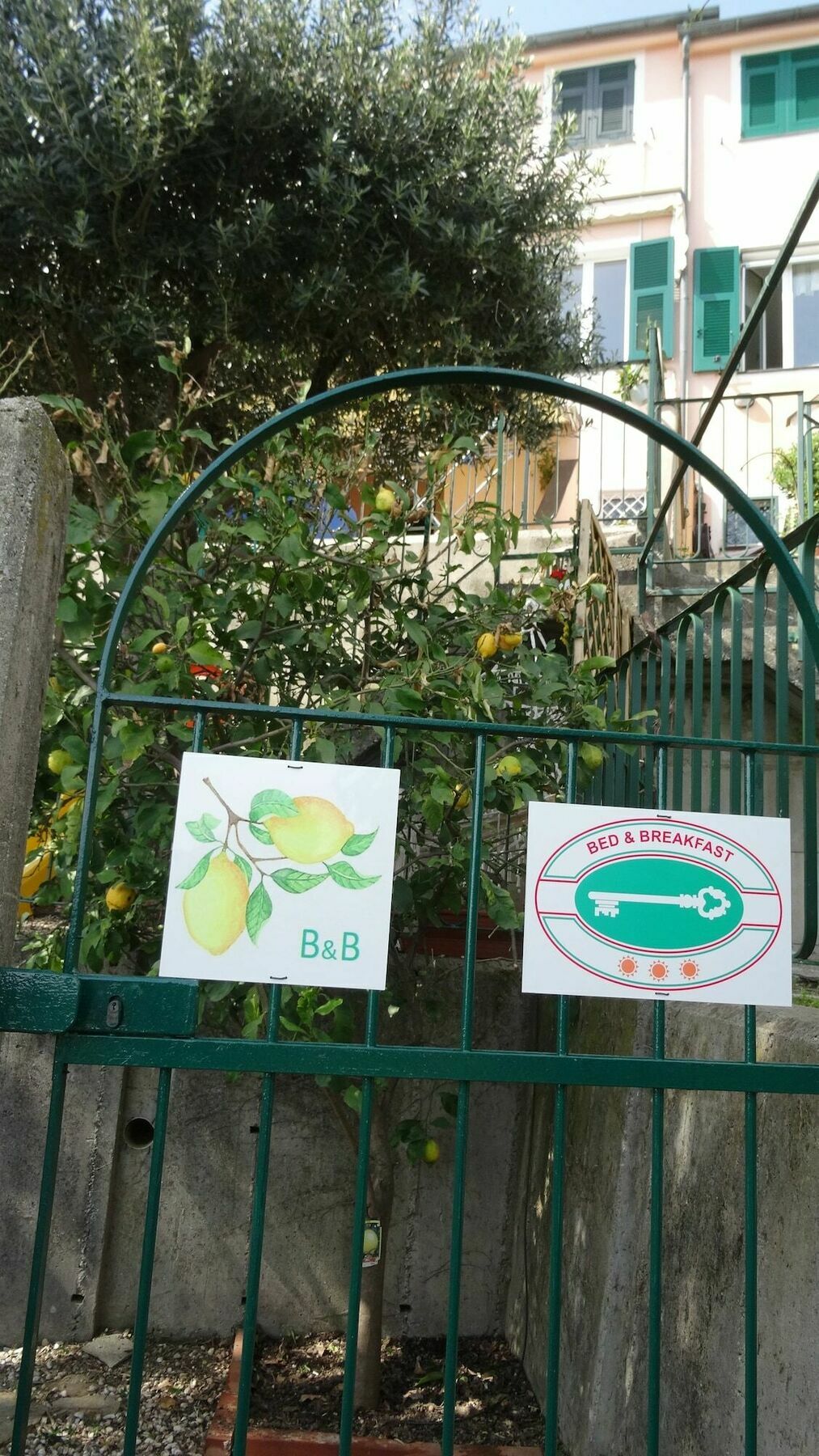 La Casa Dei Limoni Bed & Breakfast Genoa Ngoại thất bức ảnh